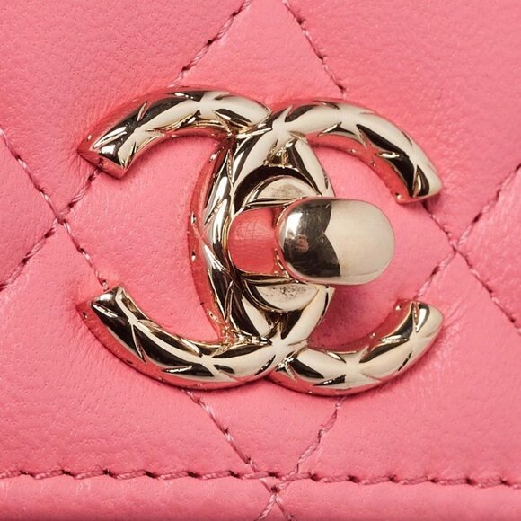 Chanel Coral Quilted Lambskin Leather Mini Trendy CC Clutch with Chain Bag - Picture 10 of 11
